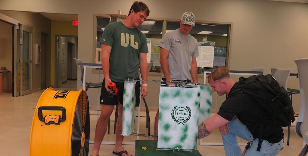 DCOB students with wind turbine